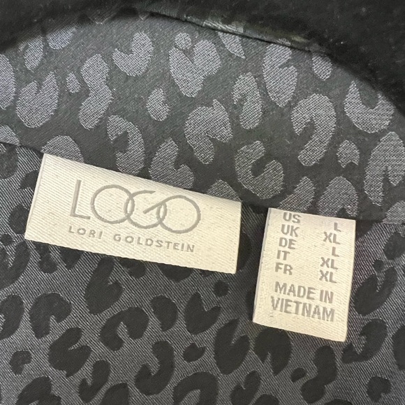 LOGO by Lori Goldstein Gray Sweater - Picture 4 of 14